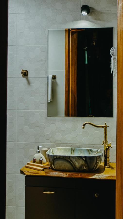 Wanderholic Otel Telavi Dış mekan fotoğraf