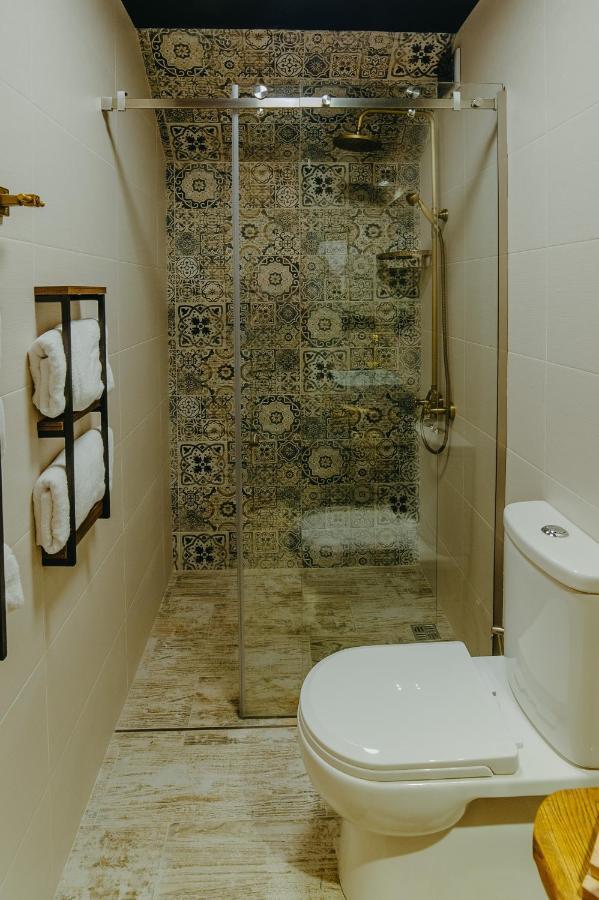 Wanderholic Otel Telavi Dış mekan fotoğraf