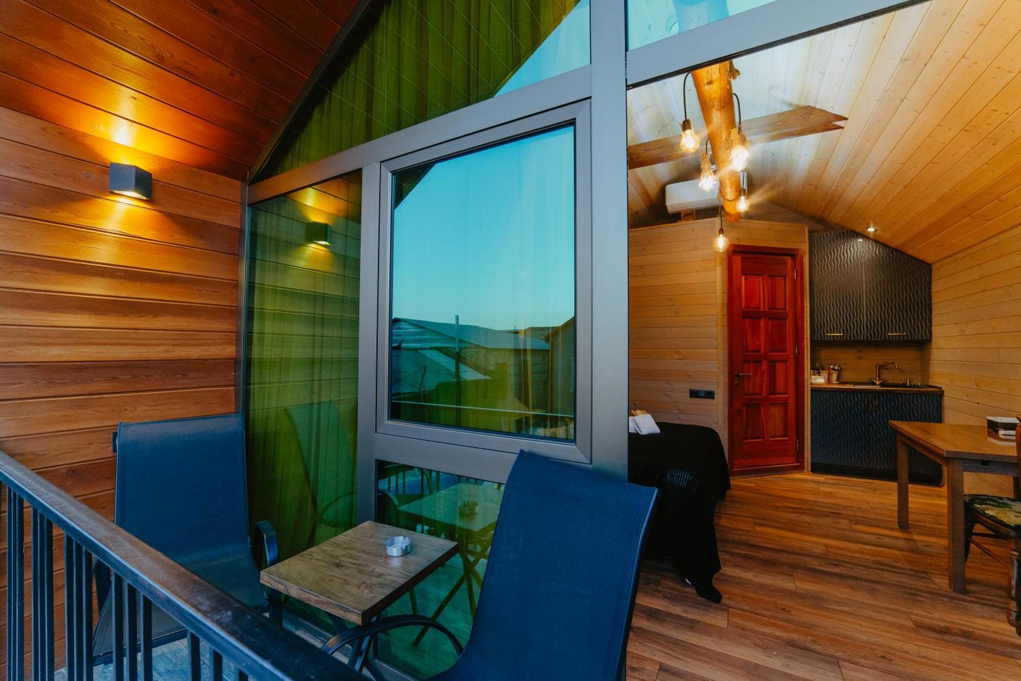 Wanderholic Otel Telavi Dış mekan fotoğraf