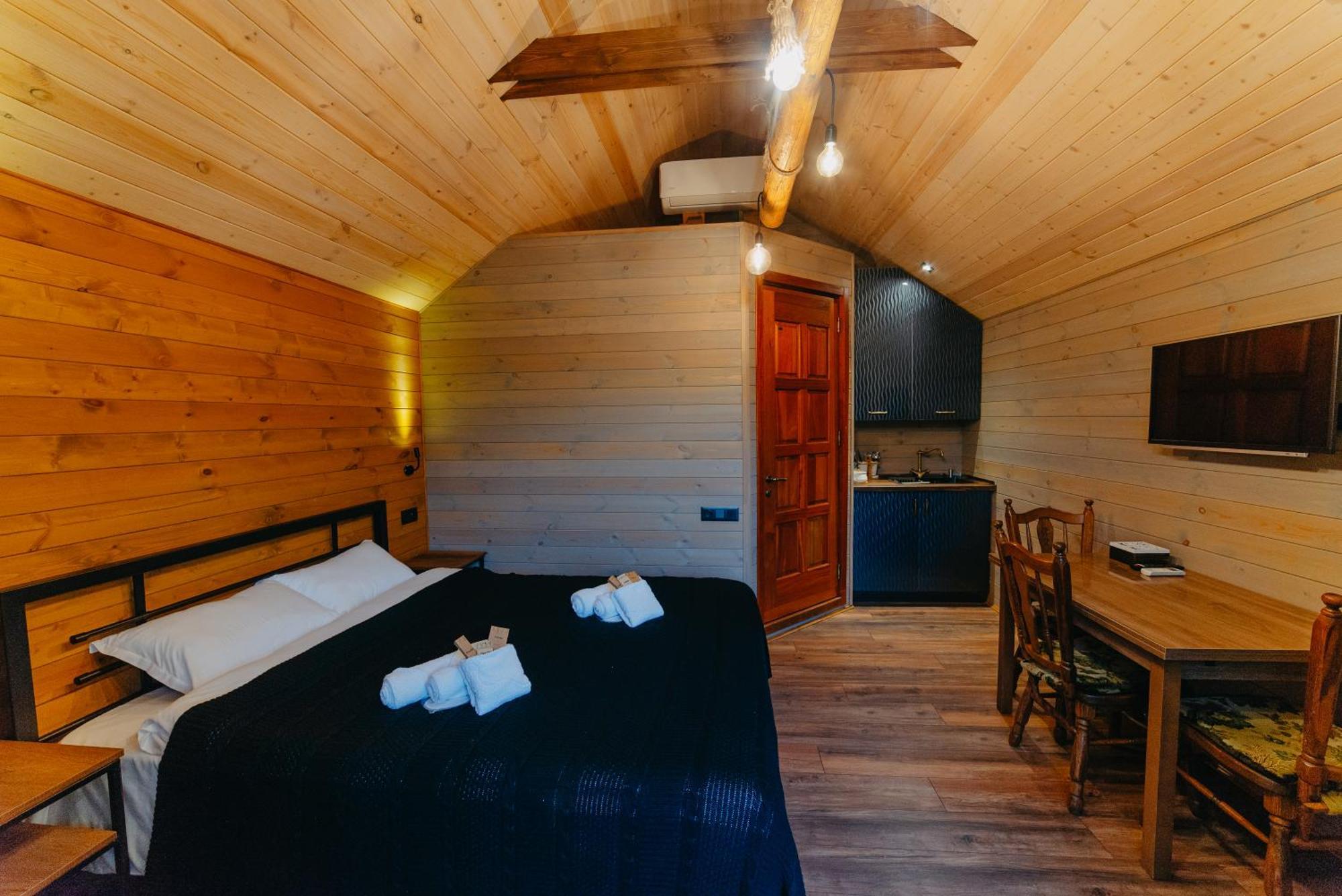 Wanderholic Otel Telavi Dış mekan fotoğraf